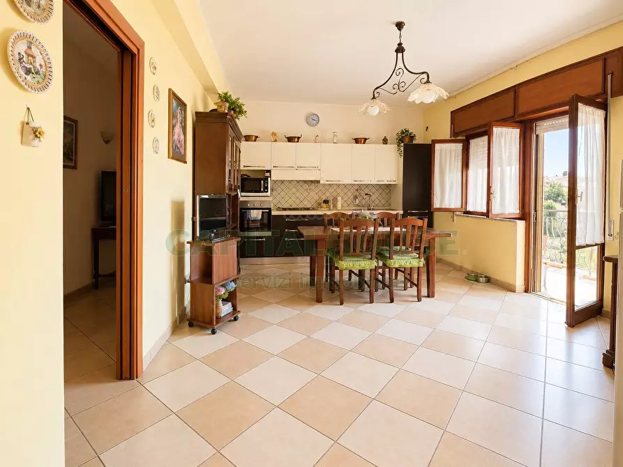 Immagine 5 di Appartamento in vendita  in VIA S. MARIA C.V. a Capua
