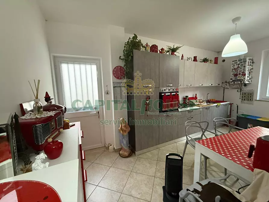 Immagine 3 di Appartamento in vendita  in Via Santa Lucia a Baronissi