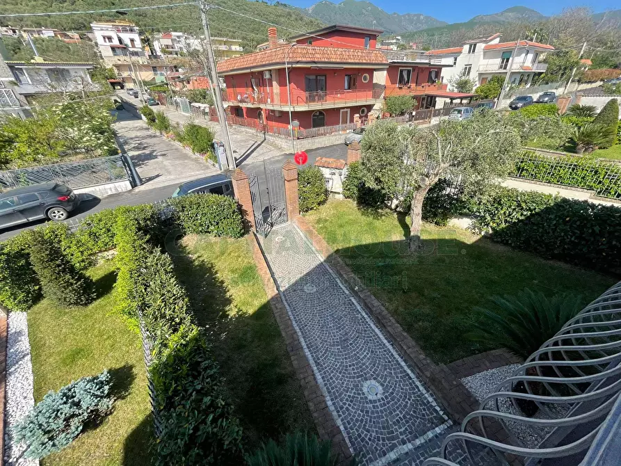 Immagine 29 di Villa in affitto  in avella a Avella