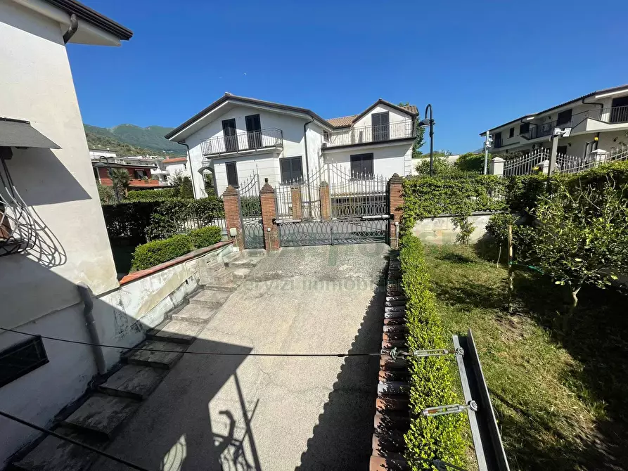 Immagine 36 di Villa in affitto  in avella a Avella