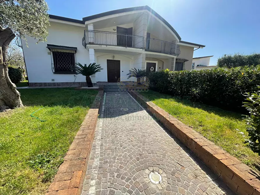 Immagine 52 di Villa in affitto  in avella a Avella
