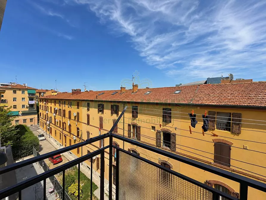 Immagine 12 di Appartamento in vendita  in Via Ferrarese a Bologna