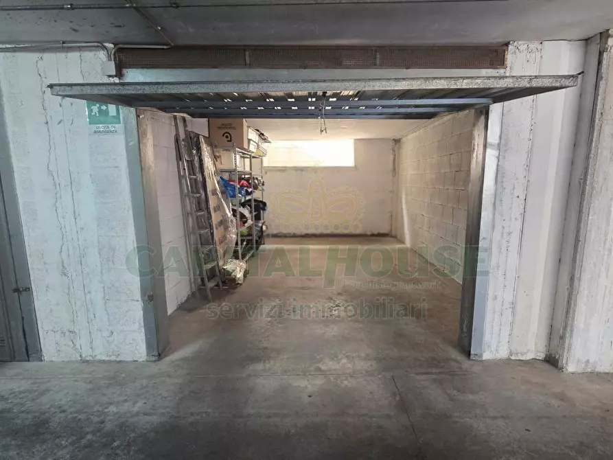 Immagine 32 di Appartamento in vendita  in Via Federico Fellini a Capodrise