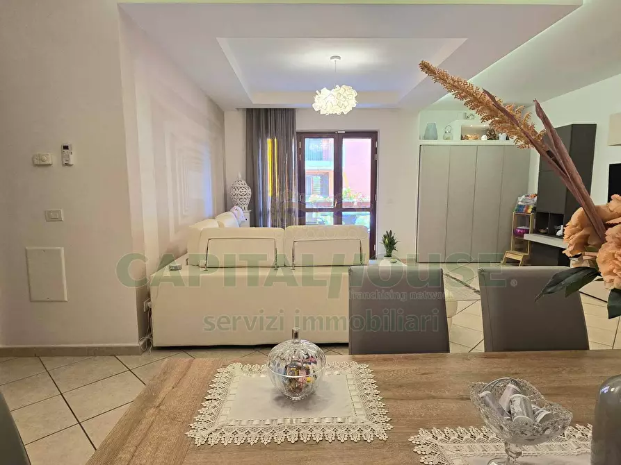 Immagine 4 di Appartamento in vendita  in Via Paul Harris a Capodrise