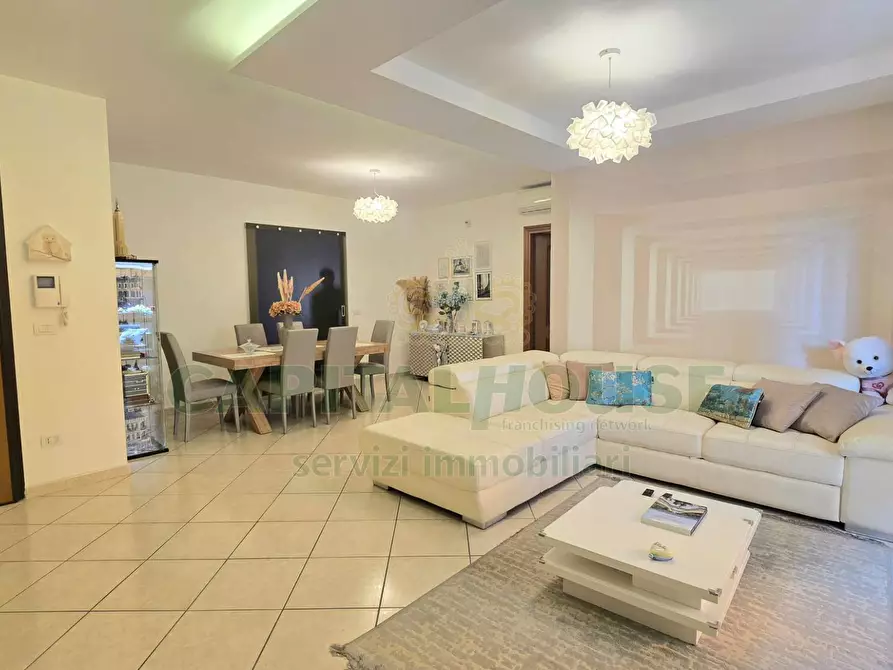 Immagine 5 di Appartamento in vendita  in Via Paul Harris a Capodrise