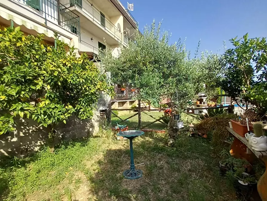 Immagine 14 di Villa in vendita  in sirignano a Sirignano