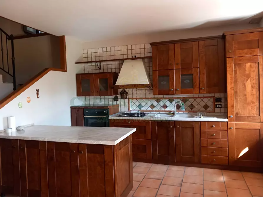 Immagine 5 di Villa in vendita  in sirignano a Sirignano