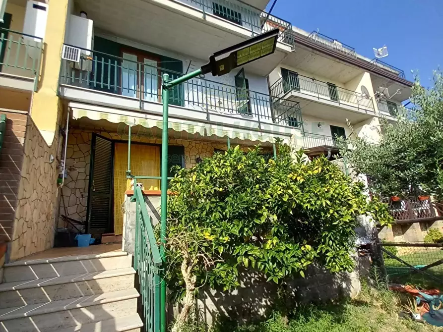Immagine 15 di Villa in vendita  in sirignano a Sirignano