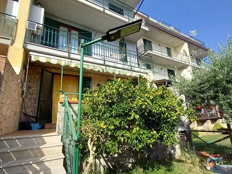 Immagine 16 di Villa in vendita  in sirignano a Sirignano