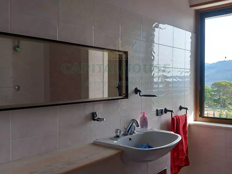 Immagine 33 di Villa in vendita  in sirignano a Sirignano