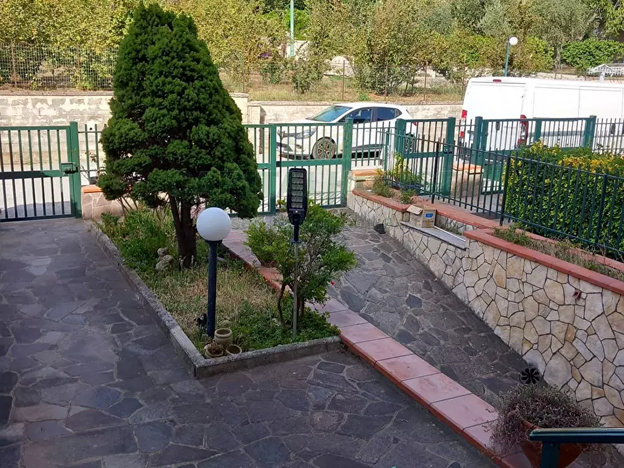 Immagine 54 di Villa in vendita  in sirignano a Sirignano