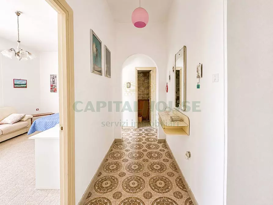 Immagine 9 di Appartamento in vendita  in VIA LARGO AMICO a Capua