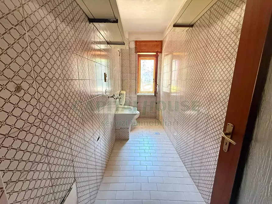 Immagine 10 di Appartamento in vendita  in via dei due principati a Baronissi