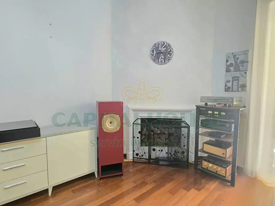 Immagine 5 di Appartamento in vendita  in Via Ugo Foscolo a Capodrise
