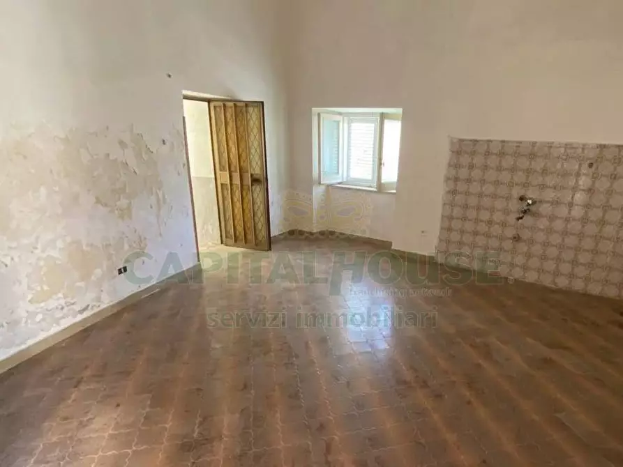 Immagine 1 di Casa semindipendente in vendita  in Via Roma a Baronissi