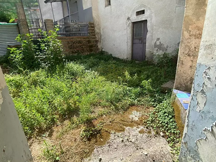 Immagine 4 di Casa semindipendente in vendita  in Via Roma a Baronissi