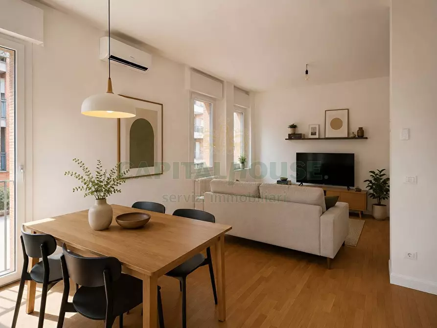 Immagine 4 di Appartamento in vendita  in Via Del Borgo Di San Pietro a Bologna
