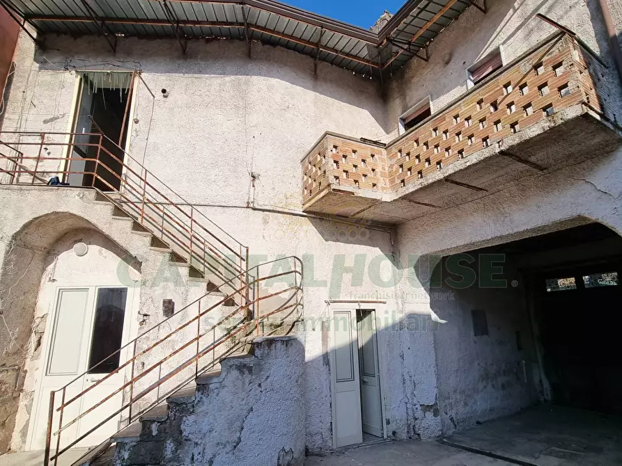Immagine 1 di Appartamento in vendita  a Macerata Campania