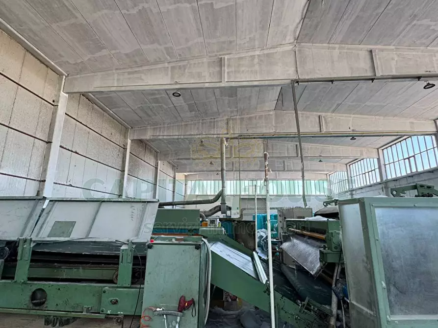 Immagine 1 di Capannone industriale in affitto  in quadrelle a Quadrelle