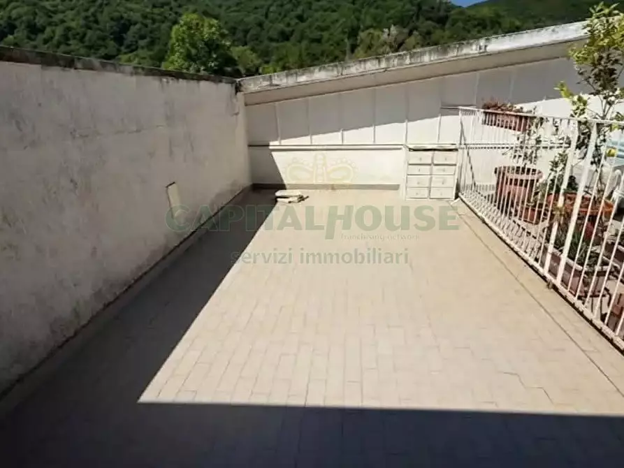 Immagine 6 di Appartamento in affitto  in Via Federico Wenner a Salerno