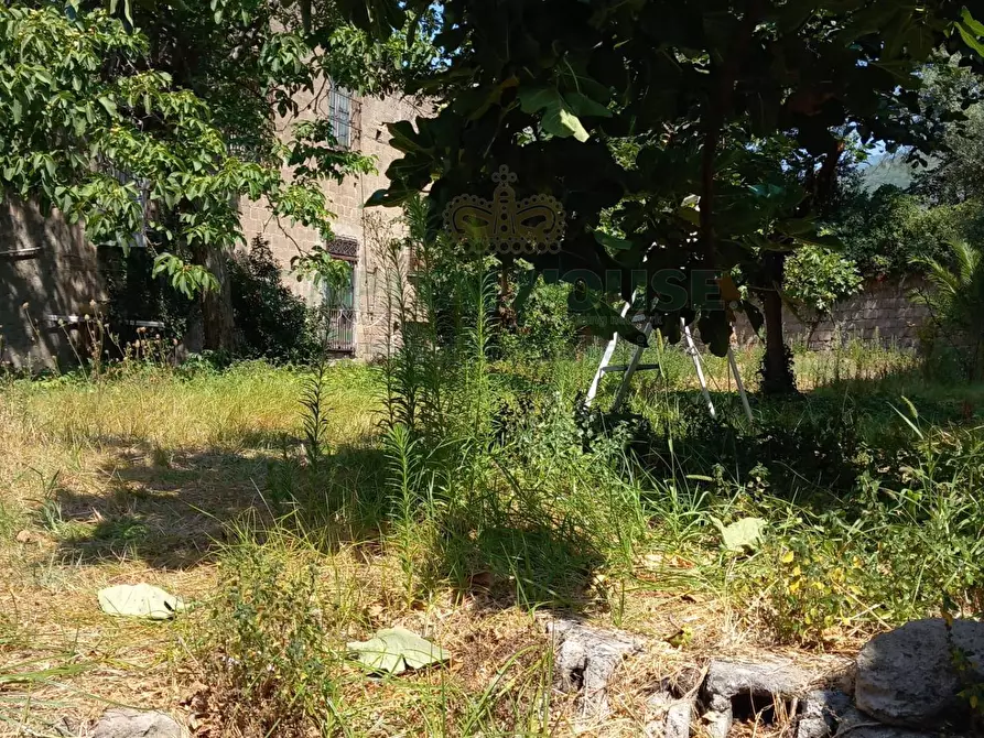 Immagine 19 di Palazzo in vendita  in sirignano a Sirignano