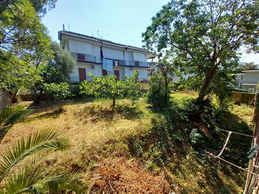 Immagine 7 di Palazzo in vendita  in sirignano a Sirignano