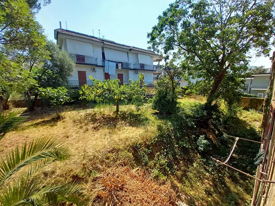 Immagine 18 di Palazzo in vendita  in sirignano a Sirignano