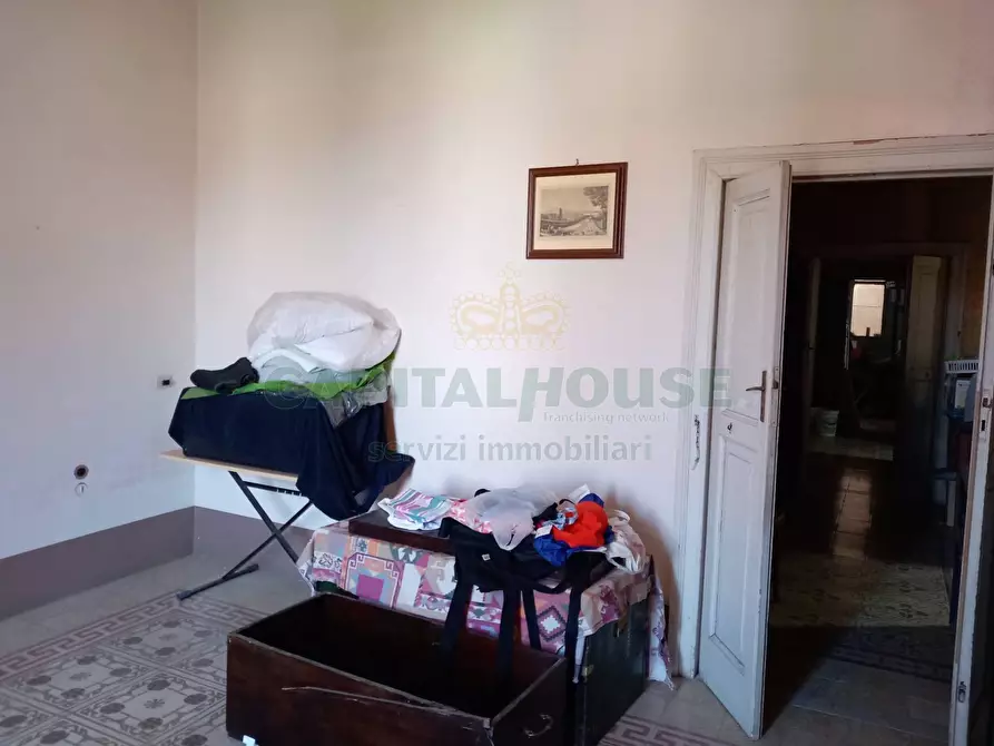 Immagine 39 di Palazzo in vendita  in sirignano a Sirignano