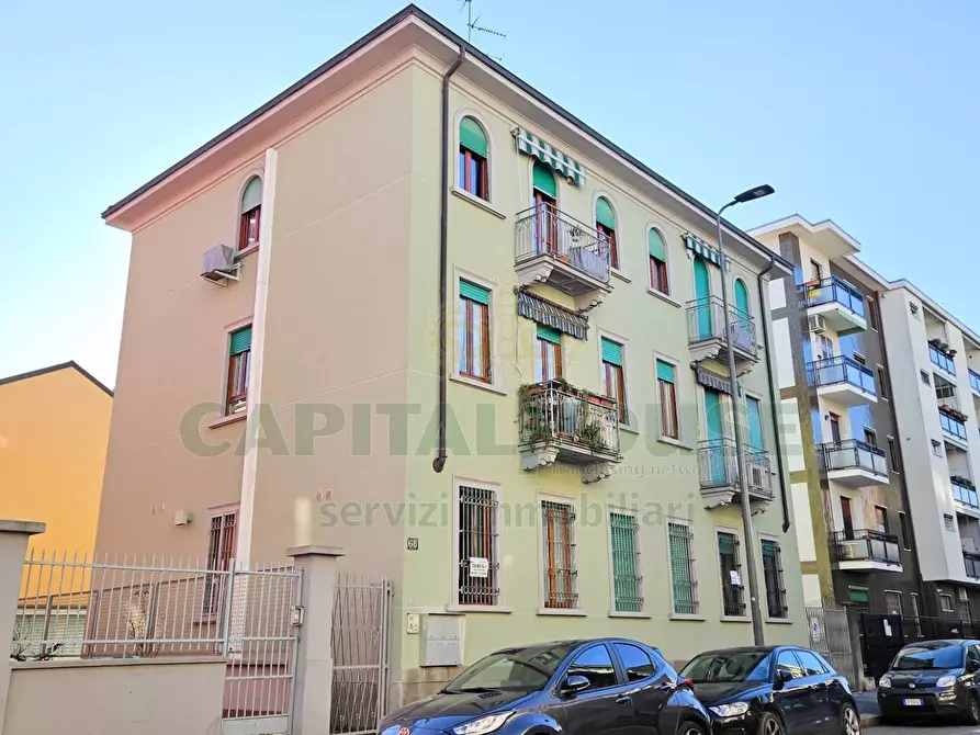 Immagine 3 di Appartamento in vendita  in Via Alfredo Soffredini a Milano