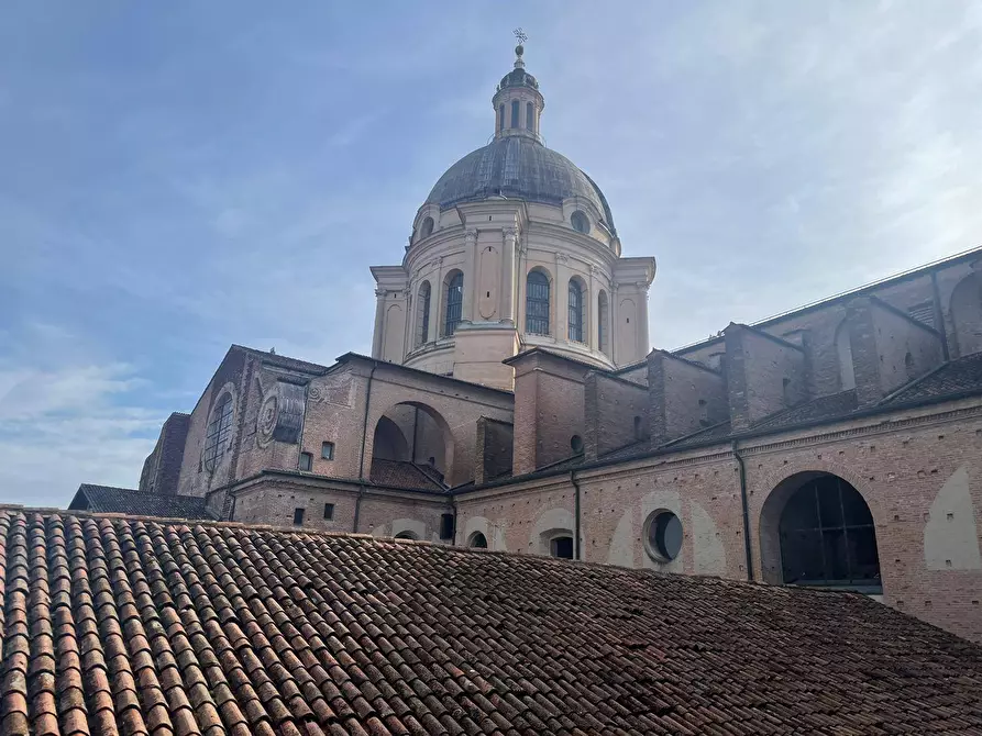 Immagine 1 di Appartamento in vendita  in VIA VERDI 15 a Mantova