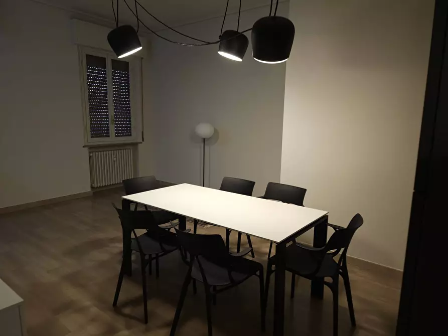 Immagine 2 di Appartamento in vendita  in via Chiassi a Mantova