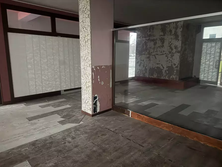 Immagine 2 di Cantina in vendita  in via Gradaro a Mantova