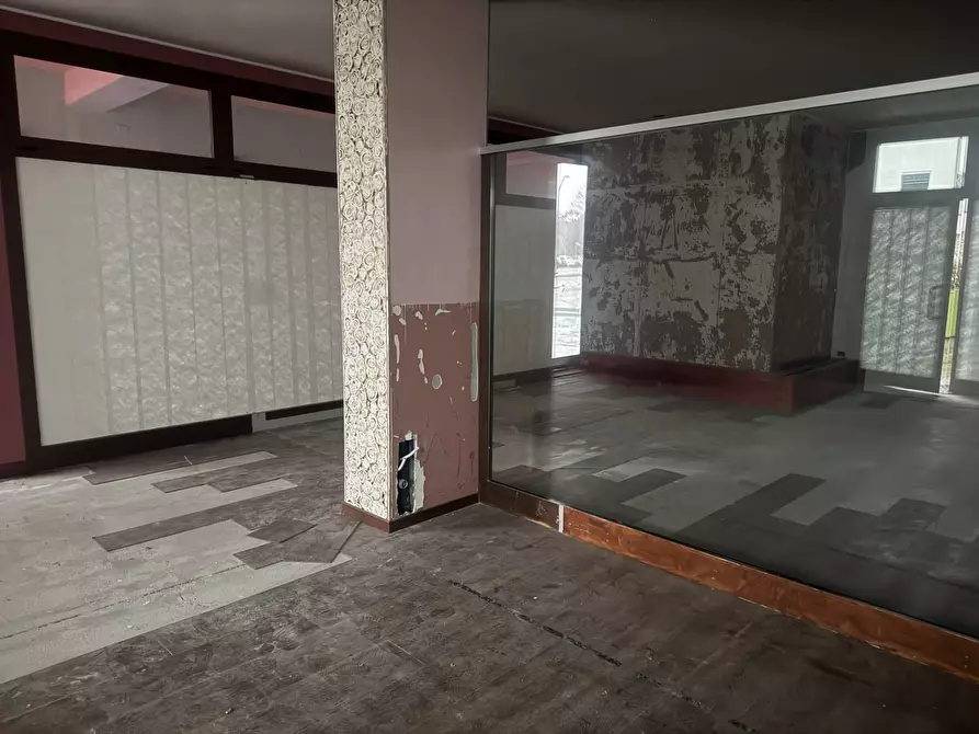 Immagine 9 di Cantina in vendita  in via Gradaro a Mantova