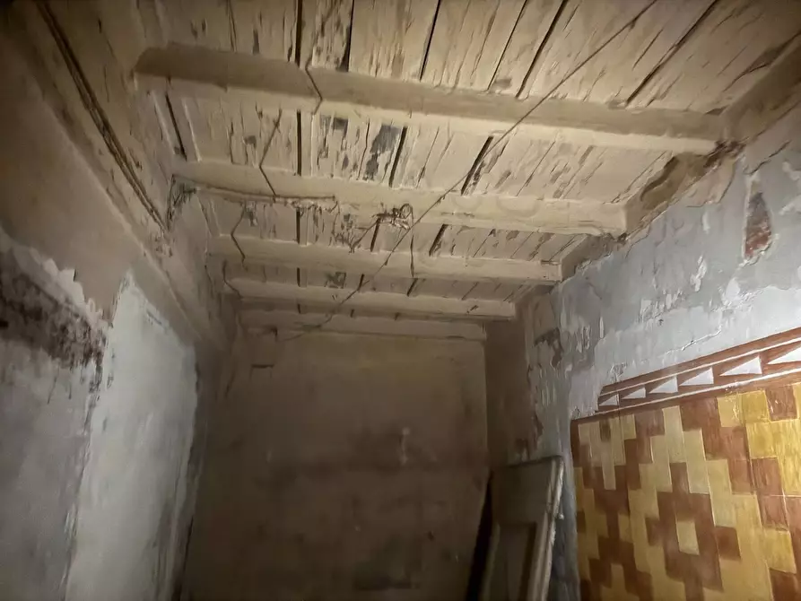 Immagine 1 di Attico in vendita  in VIA MASSARI a Mantova