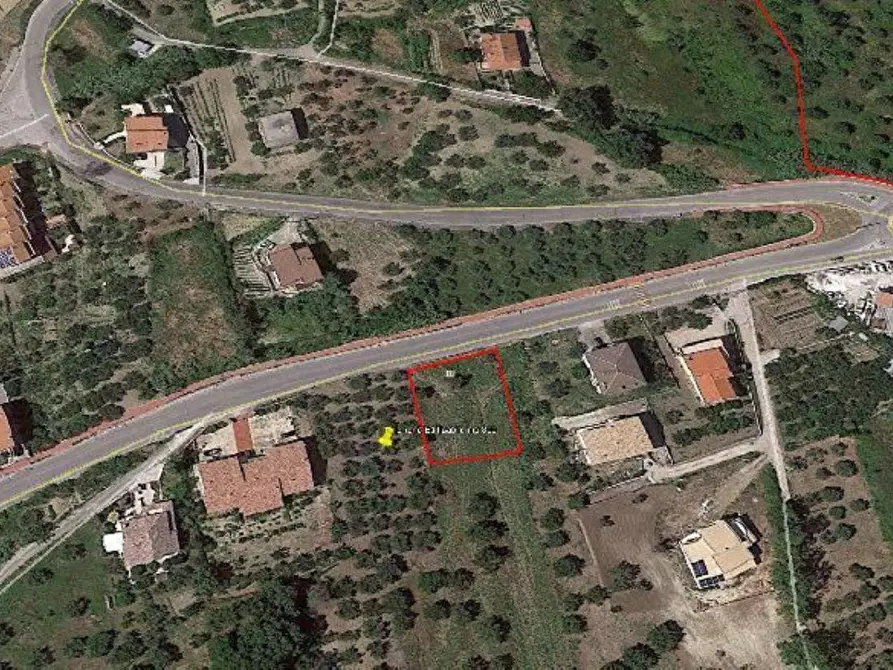 Immagine 2 di Terreno residenziale in vendita  in Enrico Mattei a Cupello