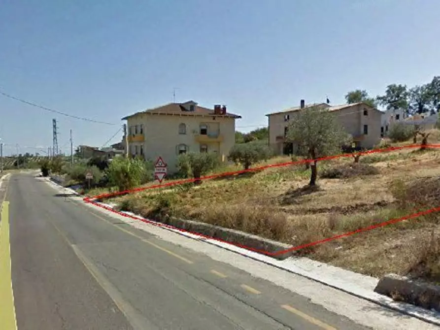 Immagine 3 di Terreno residenziale in vendita  in Enrico Mattei a Cupello