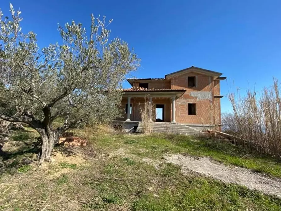 Immagine 8 di Villa in vendita  a Cupello