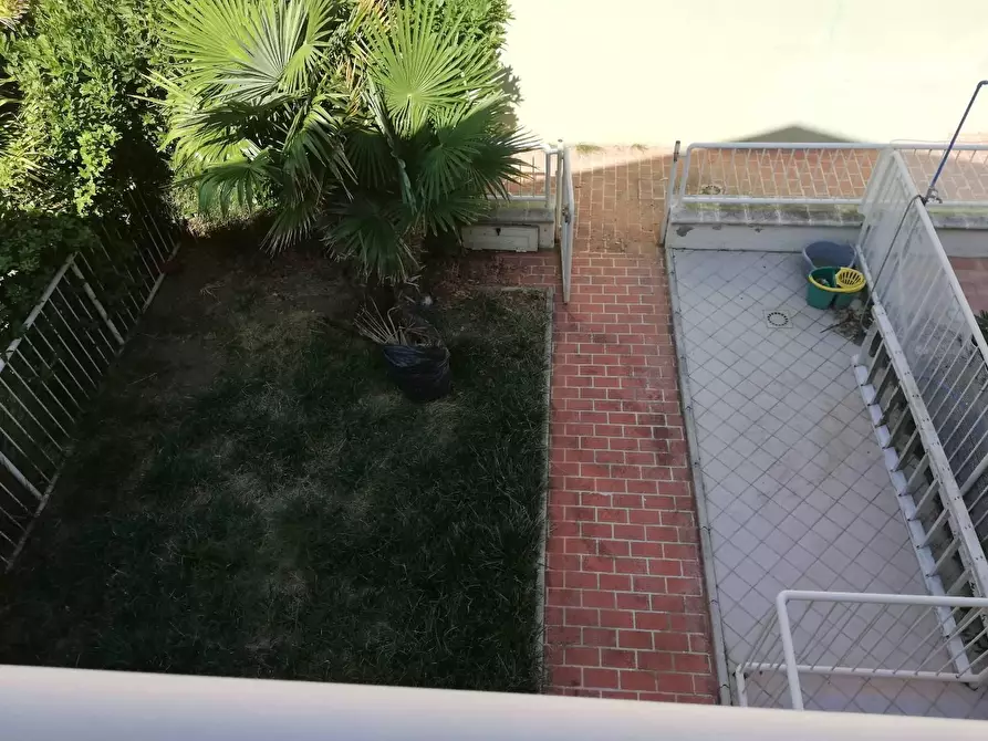 Immagine 5 di Appartamento in vendita  in c.da Padula SNC a Montenero Di Bisaccia