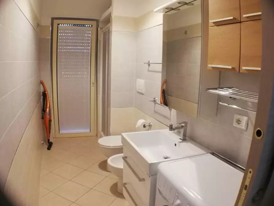 Immagine 14 di Appartamento in vendita  in c.da Padula SNC a Montenero Di Bisaccia