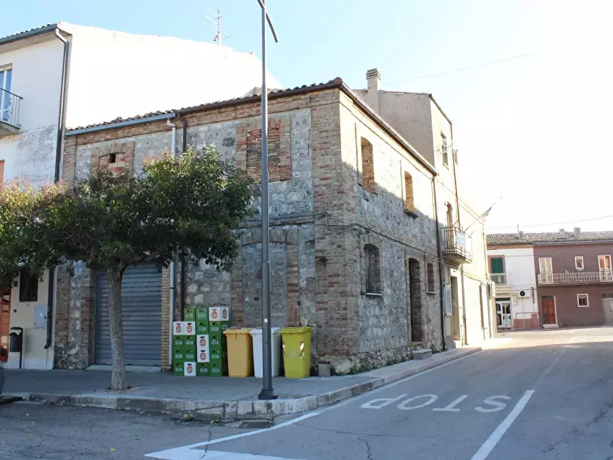 Immagine 9 di Casa indipendente in vendita  a Carunchio