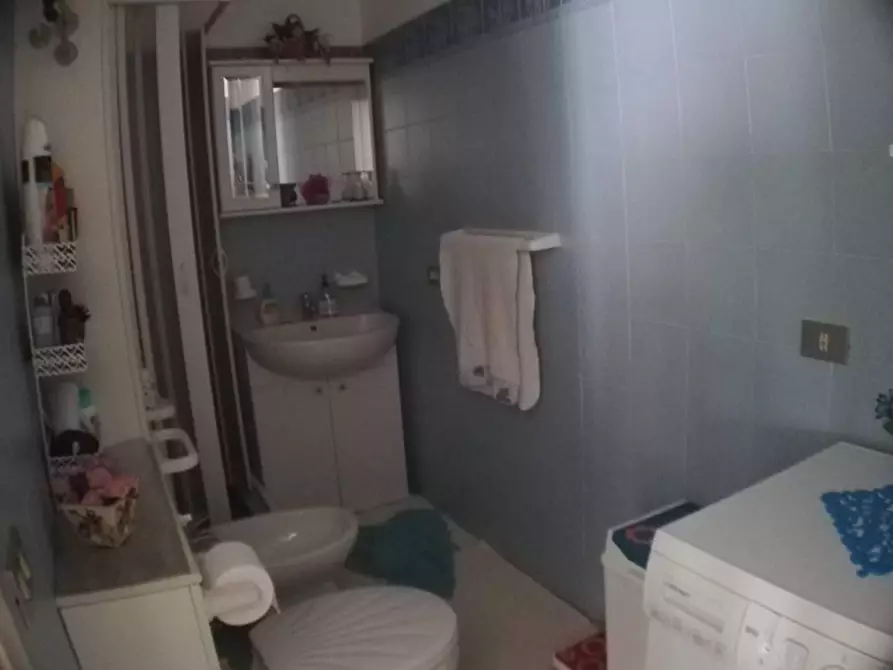 Immagine 15 di Appartamento in vendita  in Raffaele Paolucci 65 a Carunchio