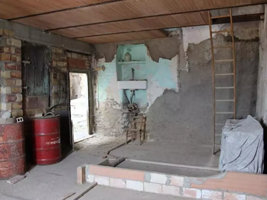 Immagine 6 di Casa indipendente in vendita  in Fuori Porta 42 a Carunchio