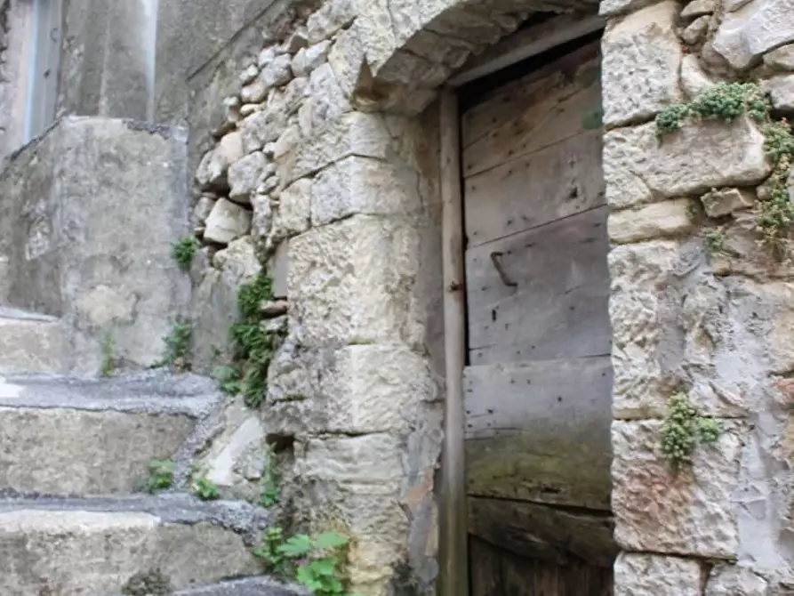 Immagine 16 di Casa indipendente in vendita  in Fuori Porta 42 a Carunchio