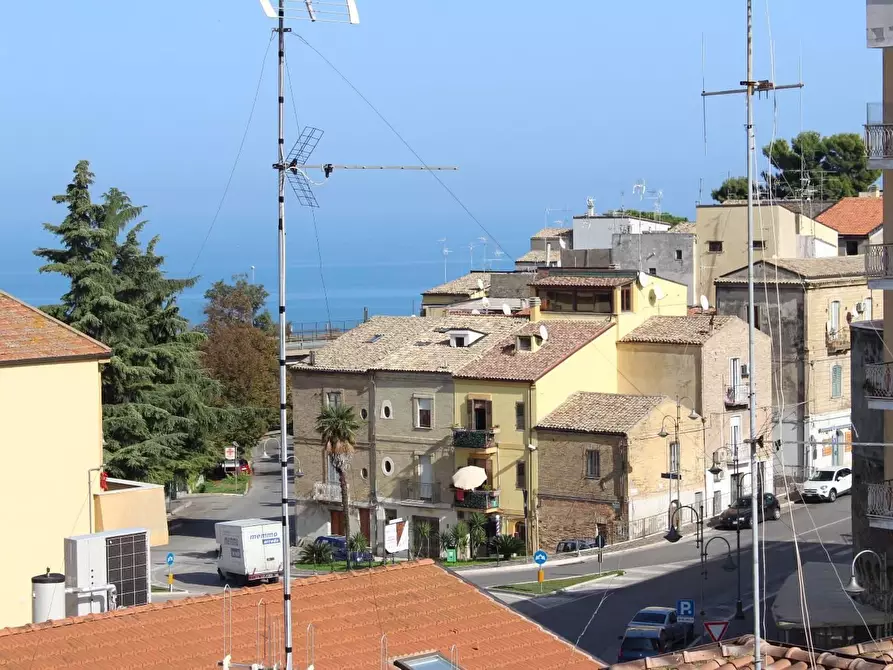 Immagine 24 di Appartamento in vendita  in Carlo Goldoni 8 a Vasto