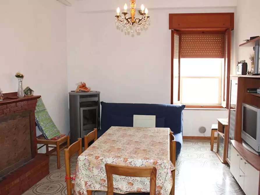 Immagine 2 di Appartamento in vendita  in Roma a Carunchio