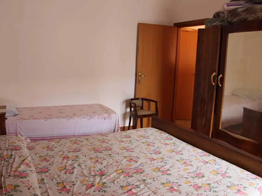 Immagine 11 di Appartamento in vendita  in Roma a Carunchio