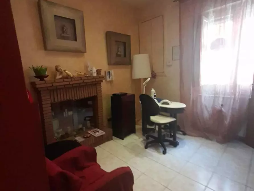 Immagine 1 di Casa indipendente in vendita  in Roma 24 a Cupello