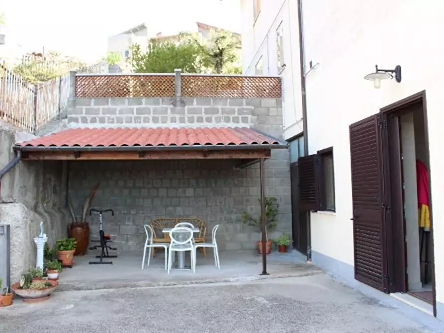 Immagine 9 di Appartamento in vendita  in San Antonio Abate a Carunchio