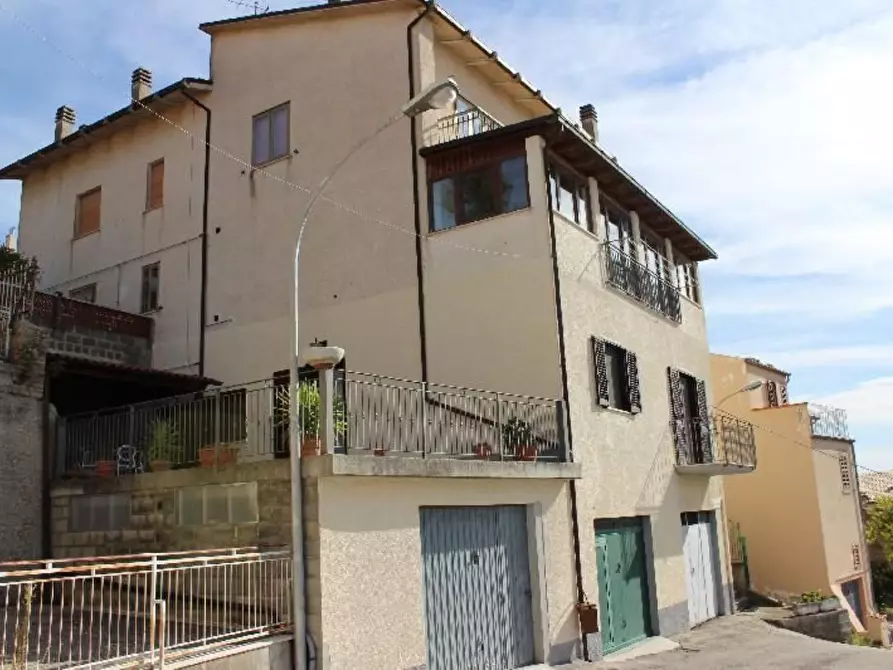 Immagine 19 di Appartamento in vendita  in San Antonio Abate a Carunchio