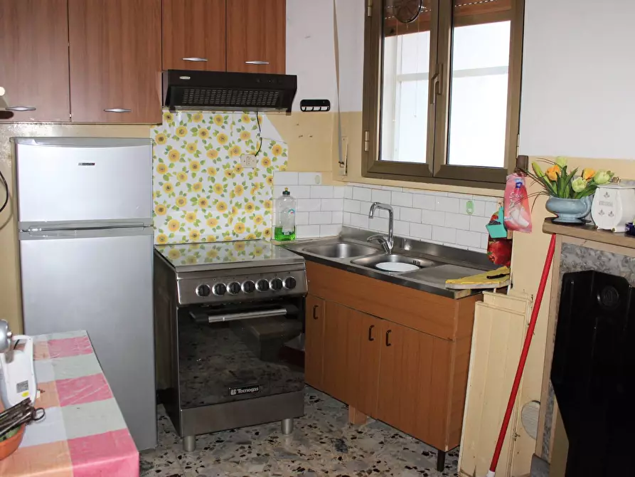 Immagine 6 di Casa indipendente in vendita  in Via Vittorio Veneto 81 a Carunchio